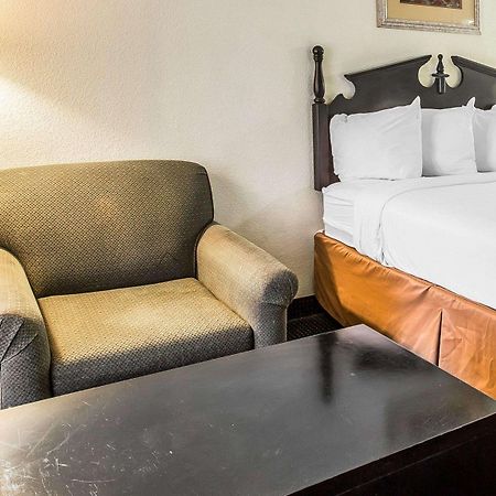 Quality Inn & Suites Conference Center Statesboro Historic District Luaran gambar