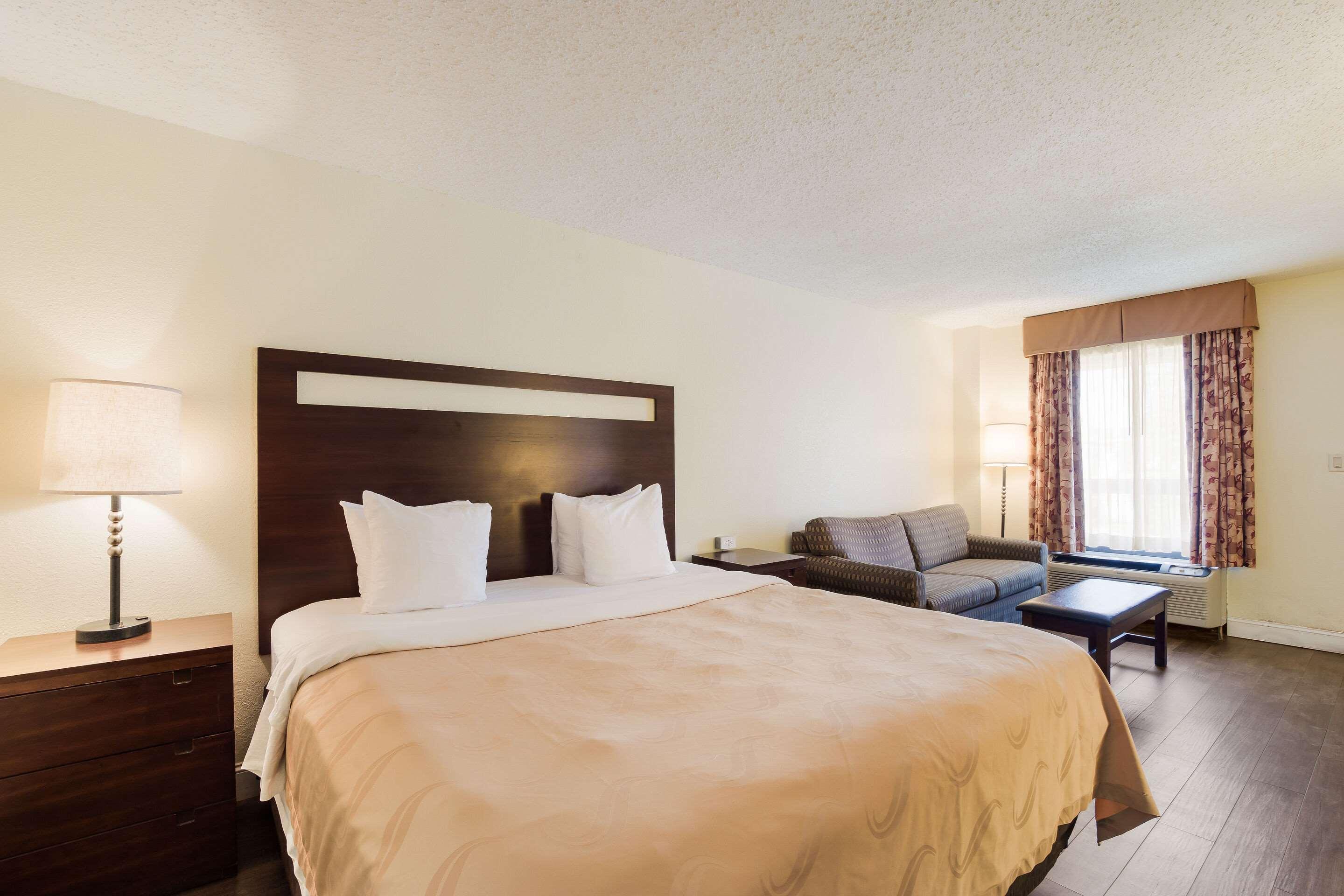 Quality Inn & Suites Conference Center Statesboro Historic District Luaran gambar