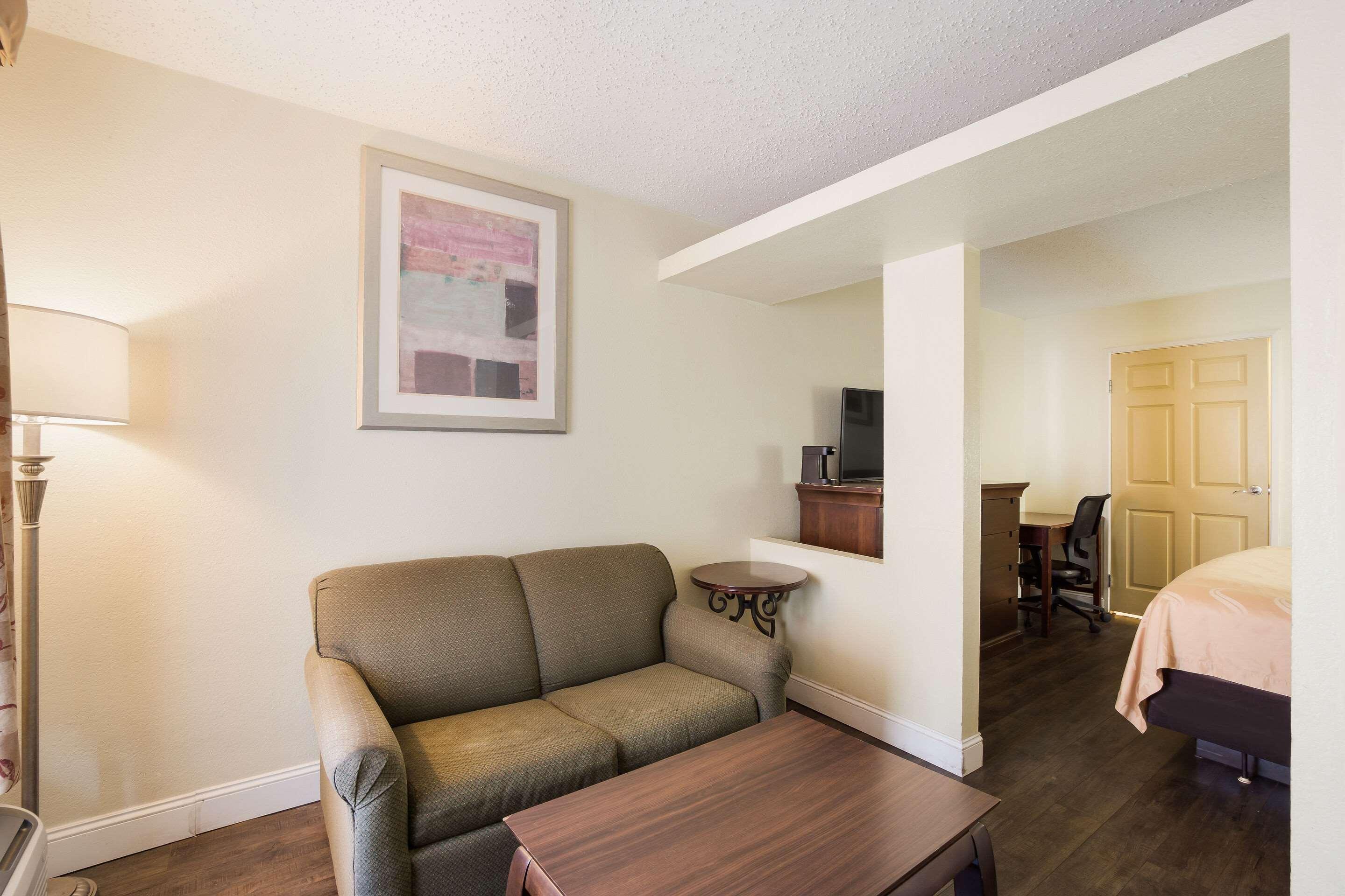 Quality Inn & Suites Conference Center Statesboro Historic District Luaran gambar