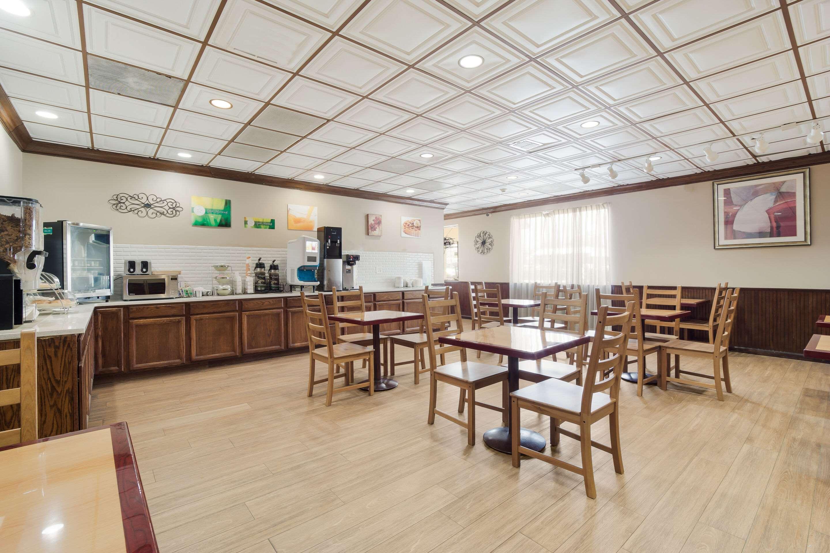 Quality Inn & Suites Conference Center Statesboro Historic District Luaran gambar