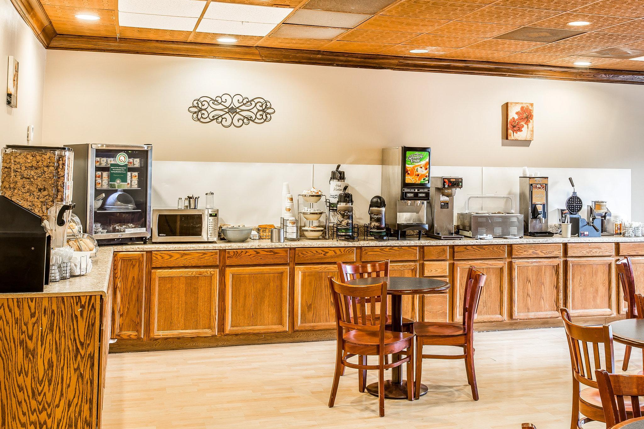 Quality Inn & Suites Conference Center Statesboro Historic District Luaran gambar